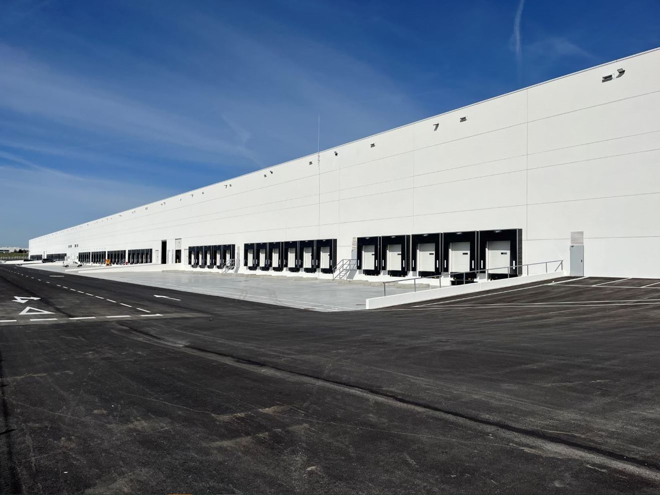 Avenida de los Alcotanes, 49, Pinto, Madrid à louer Photo du bâtiment- Image 1 de 4