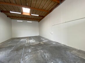999 W Cutting Blvd, Richmond, CA à louer Photo intérieure- Image 1 de 4