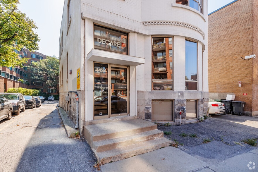 4434 Rue Sainte-Catherine O, Westmount, QC for sale - Building Photo - Image 2 of 3