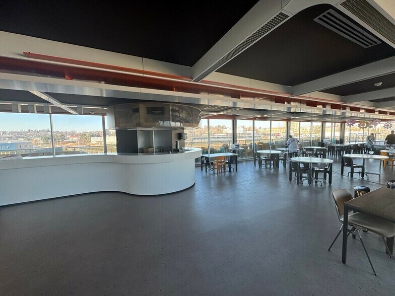 5 Boulevard John F. Kennedy, Besançon for lease - Building Photo - Image 3 of 4