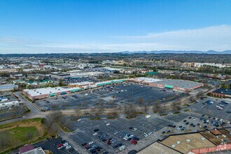109-297 N Seven Oaks Dr, Knoxville, TN - AÉRIEN Vue de la carte - Image1