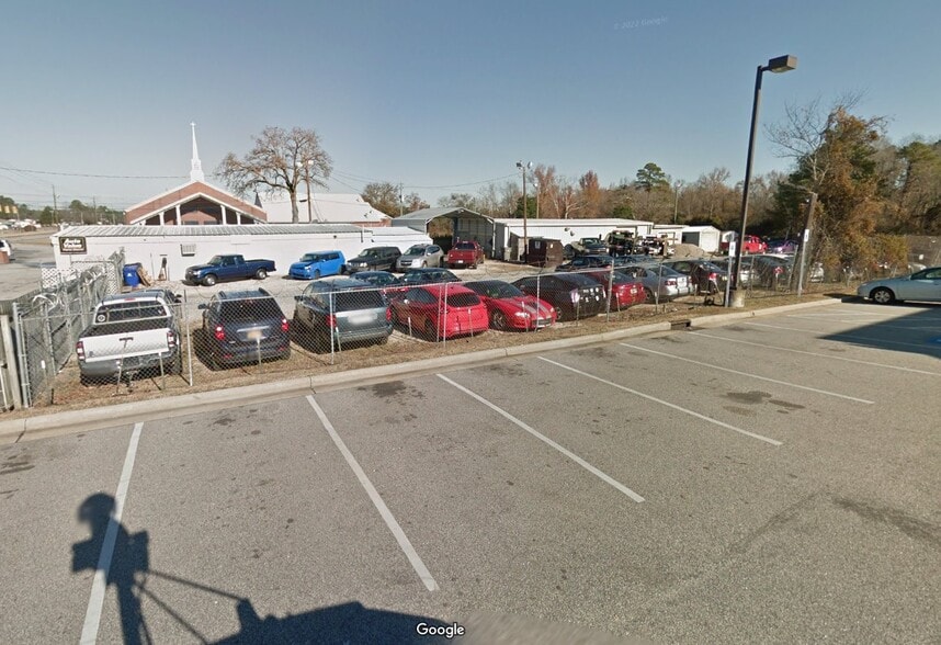 1218 N Bragg Blvd, Spring Lake, NC for sale - Building Photo - Image 3 of 18