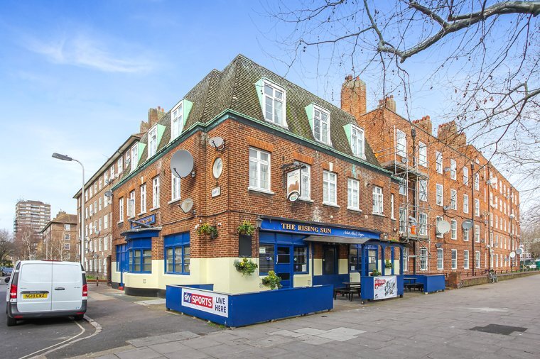 98 Harper Rd, Londres à louer - Photo du bâtiment - Image 2 de 2