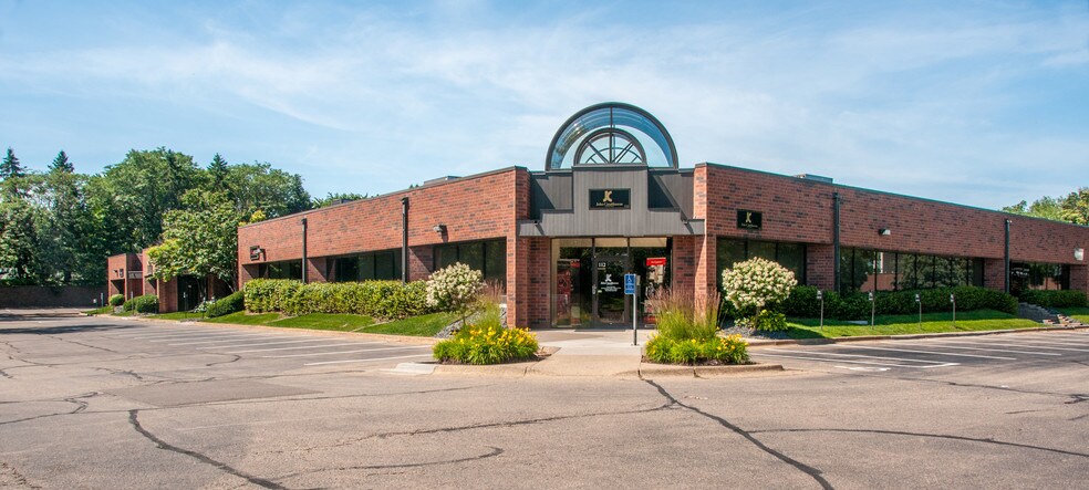 4801 W 81st St, Bloomington, MN à louer - Photo du bâtiment - Image 2 de 14