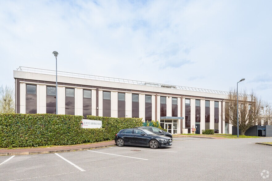 12 Avenue Du Québec, Villebon-sur-Yvette à louer - Photo du bâtiment - Image 2 de 2