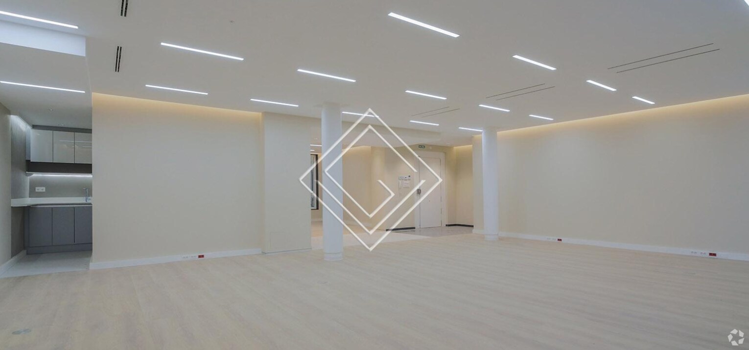 Bureau dans Madrid, Madrid à louer Photo intérieure- Image 1 de 2