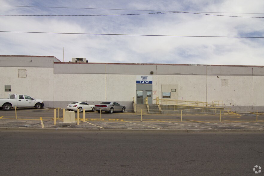 1430 Vanderbilt Dr, El Paso, TX à louer - Photo du bâtiment - Image 3 de 58