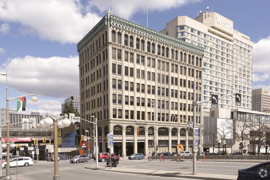 10 Rideau St, Ottawa, ON à louer - Photo du bâtiment - Image 2 de 5