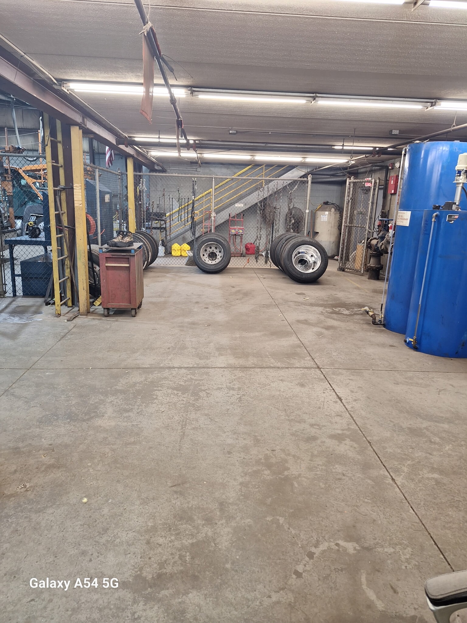 5211 Oster Rd, Sheffield Village, OH for lease Interior Photo- Image 1 of 24