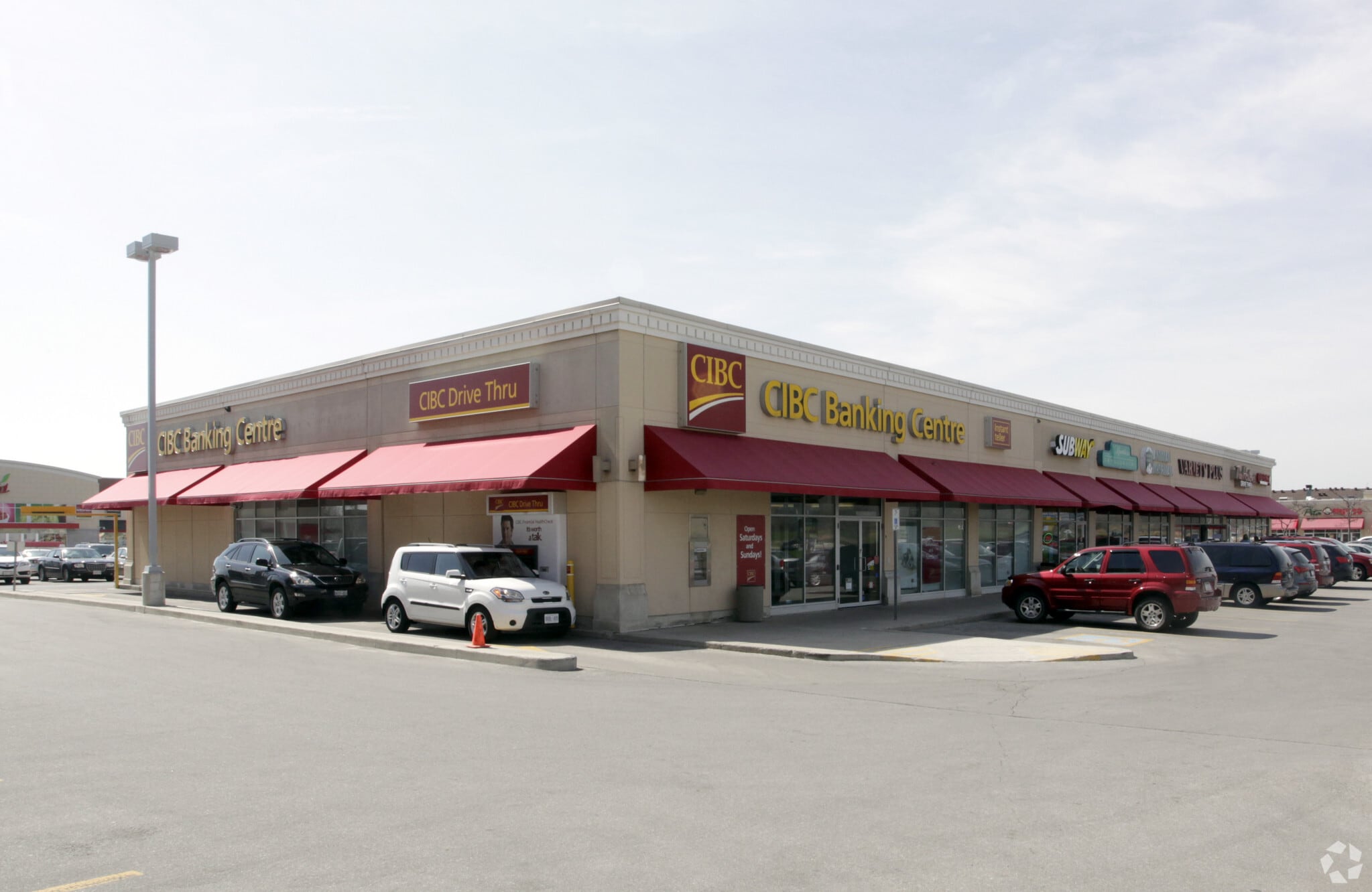 3500 Dundas St, Burlington, ON for sale Primary Photo- Image 1 of 1