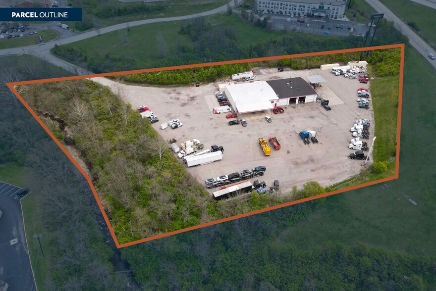 635 Viox Dr, Erlanger, KY à louer - Aérien - Image 2 de 8