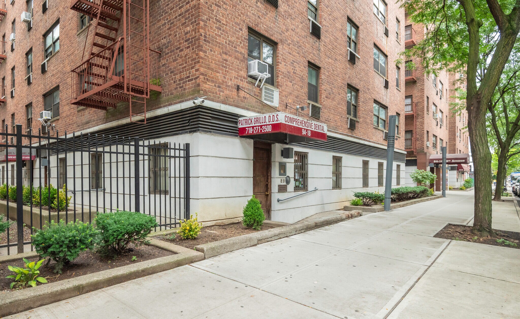 9418 59th Ave, Elmhurst, NY for sale Primary Photo- Image 1 of 28