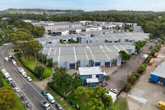 317-321 Woodpark Rd, SMITHFIELD, NSW - Aerial  map view