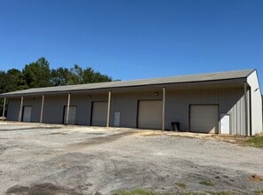 25259 Rawls Rd, Loxley, AL à louer Photo du bâtiment- Image 1 de 4