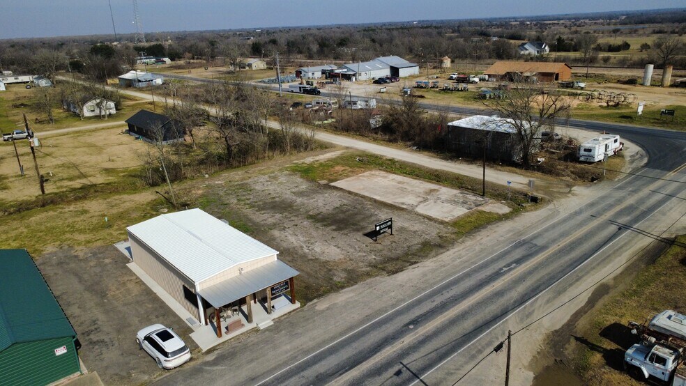 7130 Main st, Iola, TX for sale - Building Photo - Image 3 of 8
