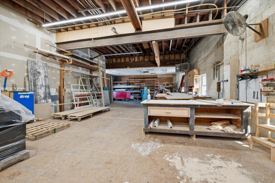 401 State Route 202, Raritan, NJ à louer - Photo du bâtiment - Image 3 de 28