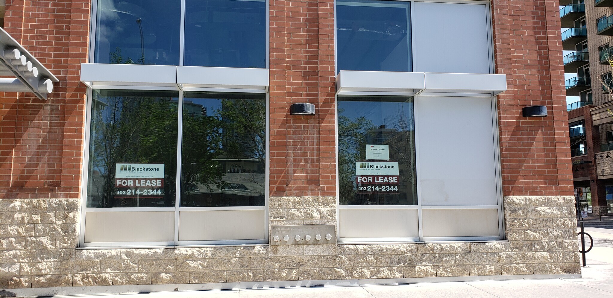 216 14 Ave NE, Calgary, AB for sale Building Photo- Image 1 of 1