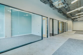 1800 E 4th St, Austin, TX for lease Interior Photo- Image 2 of 10