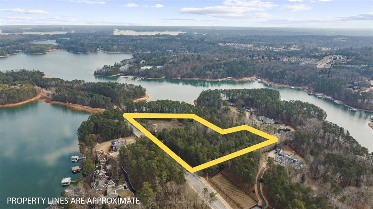 1460 Mary Alice Park Rd, Cumming, GA à vendre Photo principale- Image 1 de 4