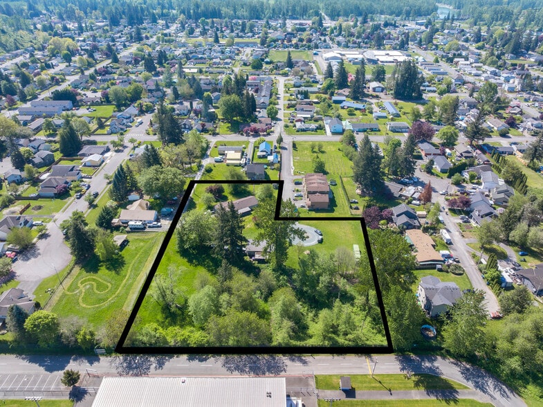 717 High Ave, Sultan, WA à vendre - Photo du bâtiment - Image 3 de 12