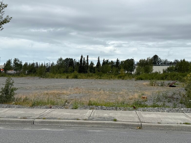 260 Airport Way, Kenai, AK for sale - Building Photo - Image 2 of 6