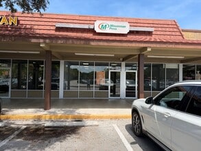 8924 N Military Trl, West Palm Beach, FL à louer Photo du bâtiment- Image 2 de 2