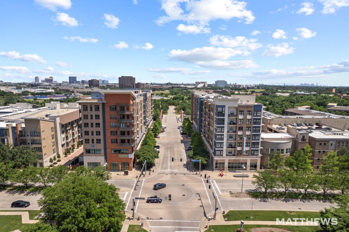 3875 Ponte Ave, Addison, TX for lease Building Photo- Image 1 of 7
