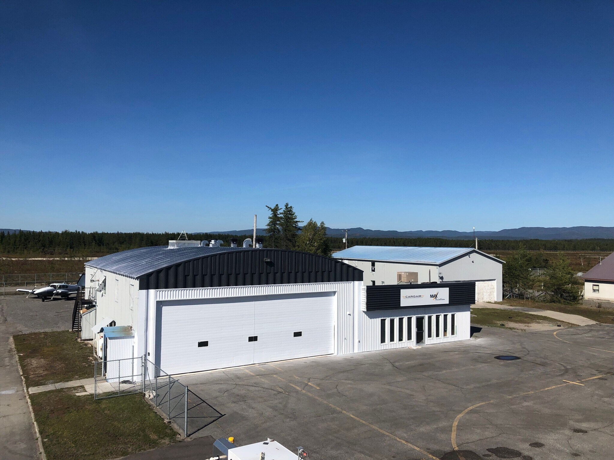 104-106 Rue De L'aéroport, St-Honoré, QC à vendre Photo principale- Image 1 de 1