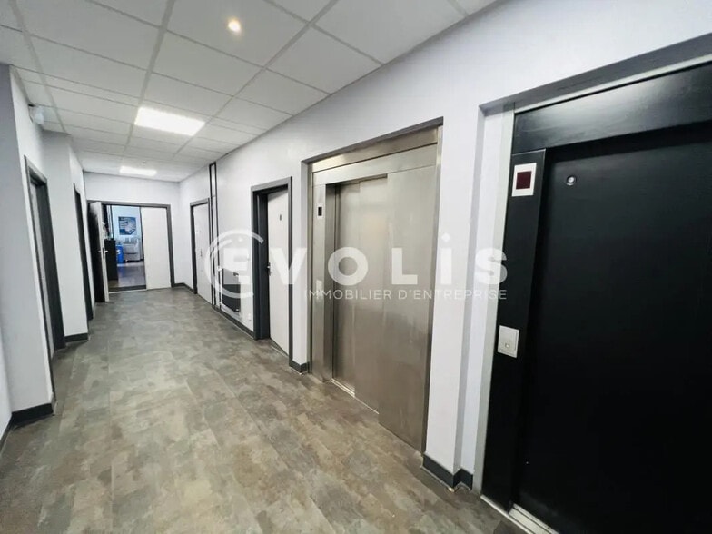 Bureau dans Montreuil à louer - Photo intérieure - Image 2 de 7