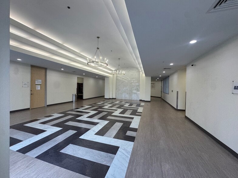 1605 Rock Prairie Rd, College Station, TX for lease - Building Photo - Image 2 of 5