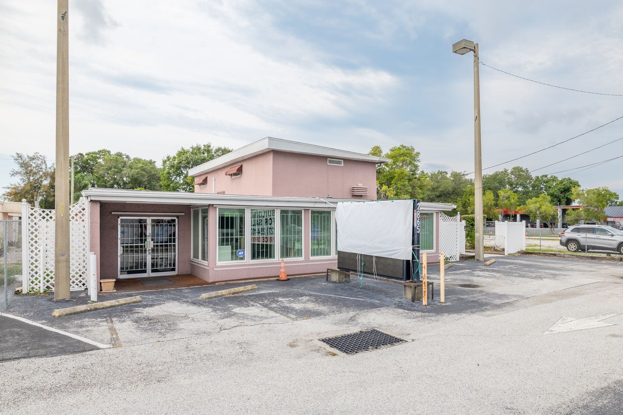 2865 E Bay Dr, Largo, FL for sale Building Photo- Image 1 of 42