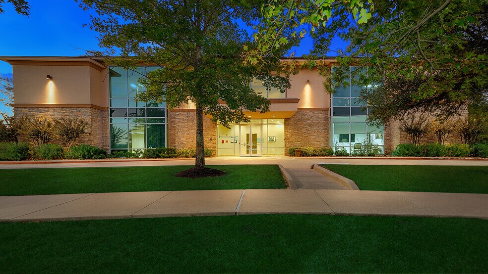 114 Vision Park Blvd, Shenandoah, TX à vendre - Photo du bâtiment - Image 3 de 36