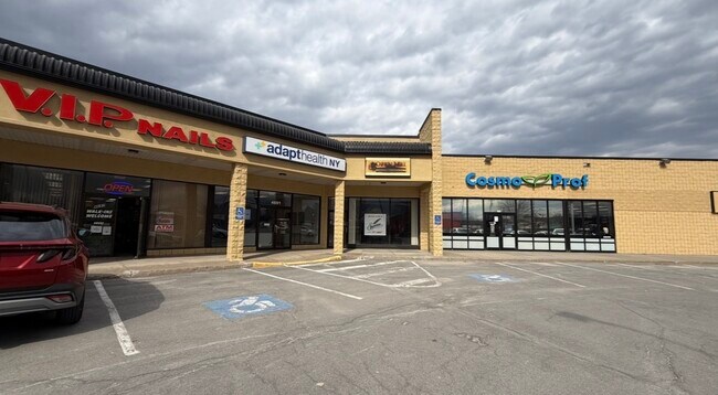 More details for 4671-4697 Commercial Dr, New Hartford, NY - Retail for Lease