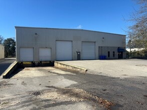 3241 Benchmark Dr, Ladson, SC for lease Building Photo- Image 2 of 6