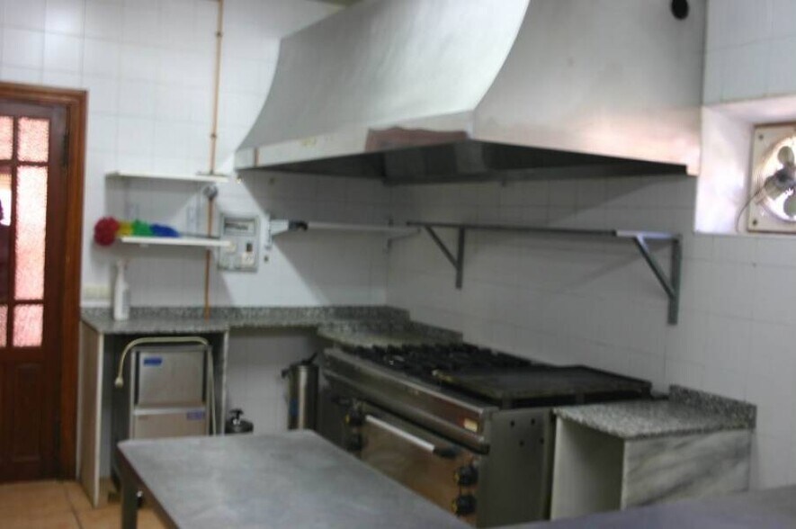 Commerce de détail dans Ontinyent à vendre - Photo du bâtiment - Image 3 de 41