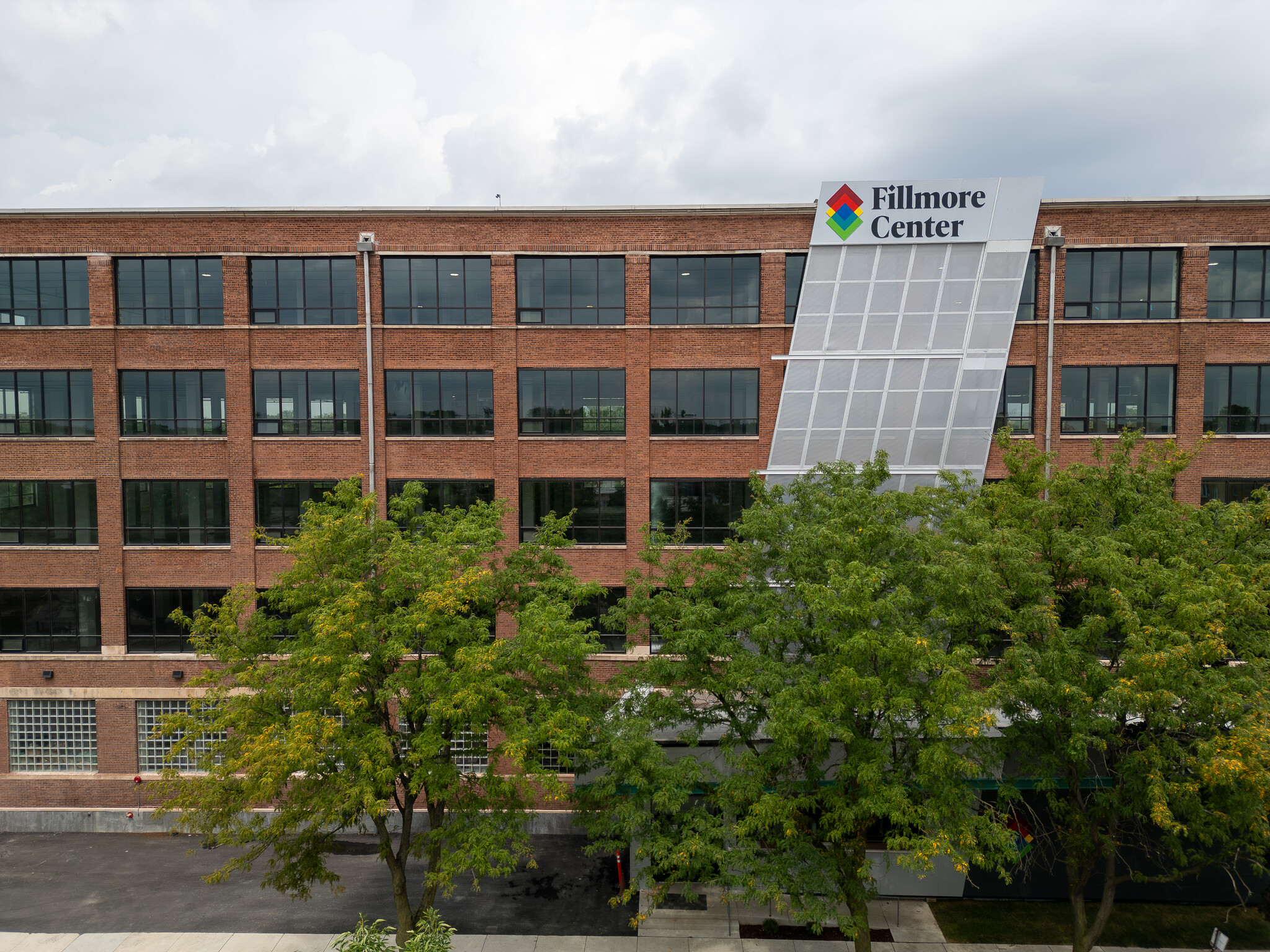 4100 W Fillmore St, Chicago, IL for lease Building Photo- Image 1 of 13