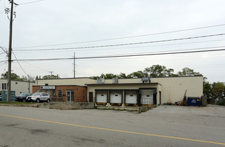 Plus de détails pour 2410 Industrial St, Burlington, ON - Industriel à louer