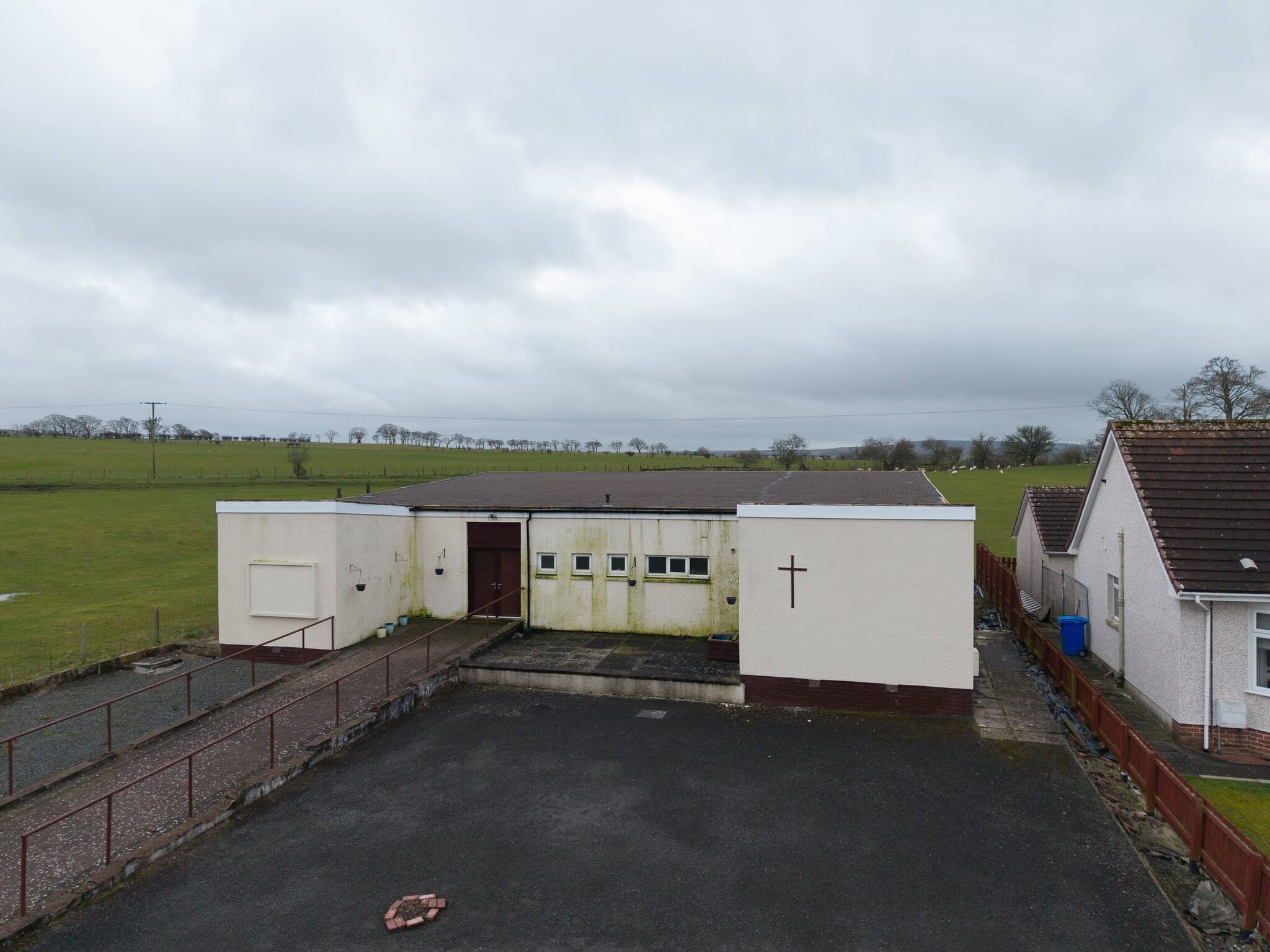 1 Glenmuir Rd, Cumnock for sale Primary Photo- Image 1 of 3