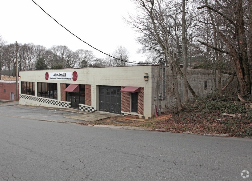 101-107 Lakewood Dr SE, Marietta, GA for sale - Building Photo - Image 2 of 3