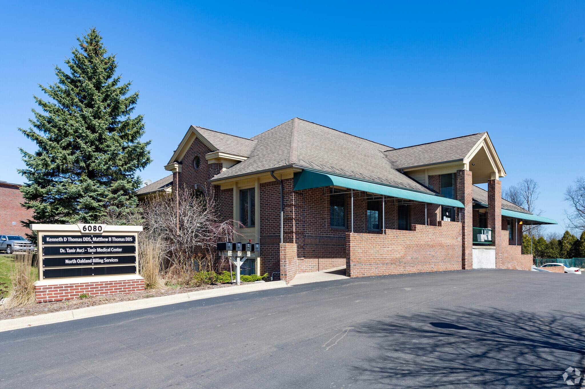 6080 Dixie Hwy, Independence Township, MI à louer Photo principale- Image 1 de 6