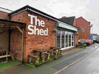 More details for 2 Upper Marsh, Newcastle Under Lyme - Retail for Sale