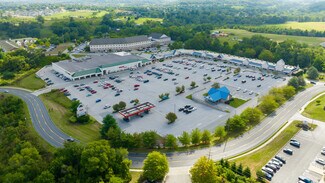 Plus de détails pour 205-275 Pauline Dr, York, PA - Commerce de détail à louer