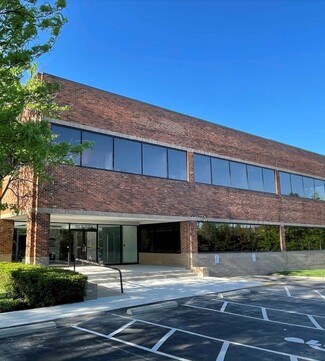 More details for 121 Hunter Ave, Ladue, MO - Office for Lease