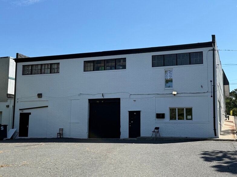 58-60 Main St, Matawan, NJ à louer - Photo du bâtiment - Image 3 de 8