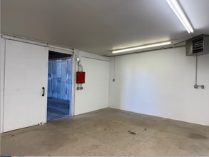141 N Ventura Ave, Ventura, CA for lease Interior Photo- Image 1 of 4