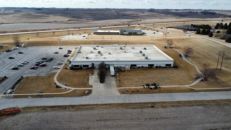 3107 Shelby St, Harlan, IA for sale - Building Photo - Image 2 of 20