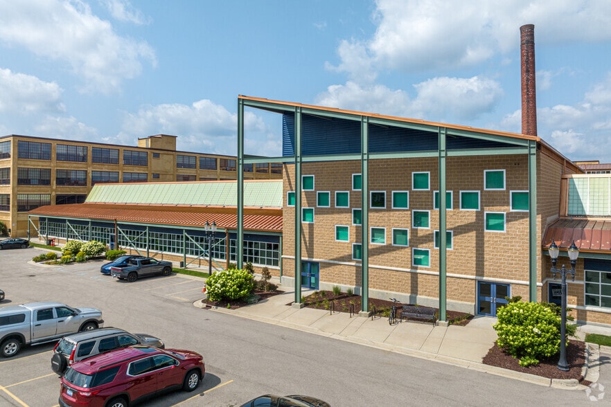 725 Prudden St, Lansing, MI for lease - Primary Photo - Image 1 of 22