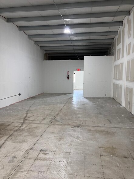 5316 Lena Rd, Bradenton, FL à louer - Photo intérieure - Image 2 de 10