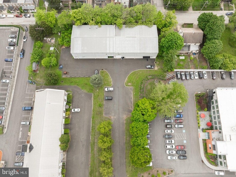 220 S Chestnut St, Ambler, PA for sale - Building Photo - Image 3 of 30