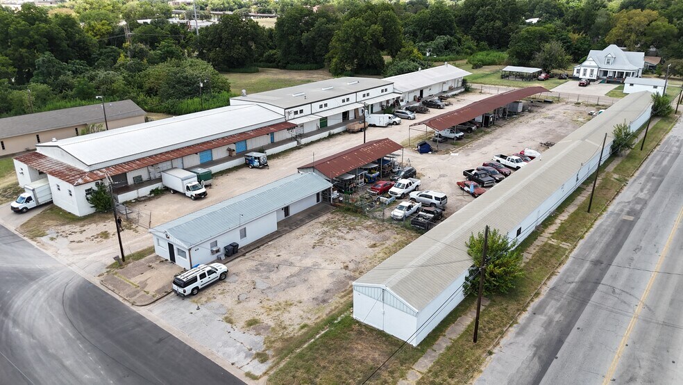 412 McKeen St, Waco, TX à vendre - Photo du bâtiment - Image 2 de 6